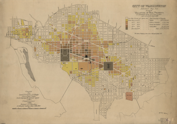Alte Karte von Washington, D.C. mit detaillierten Straßen, Parks und Sehenswürdigkeiten, annotiert mit Text zur Immobilienbewertung in fetter Schrift.