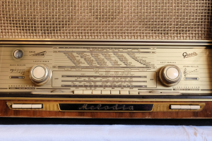 Schriftsteller David Sedaris sagt, dass es ein Radiodrama gibt, das ihm bewusst macht, wie glücklich er ist