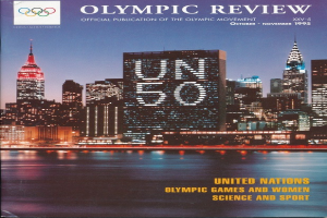 Titelbild von "Olympic Review Official Publication of the Olympic Movement" mit einer Stadtansicht mit Gebäuden, Lichtern und Wasser und Text einschließlich "United Nations Olympic Games and Women Science and Sport".