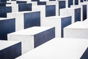 Nach Entscheidung gegen NRW: Liminski setzt sich weiter für Yad Vashem ein