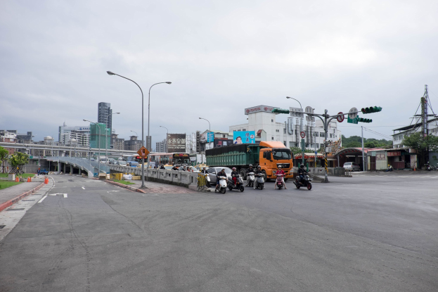 POL-W: W/RS Large Traffic Controls Over the Weekend