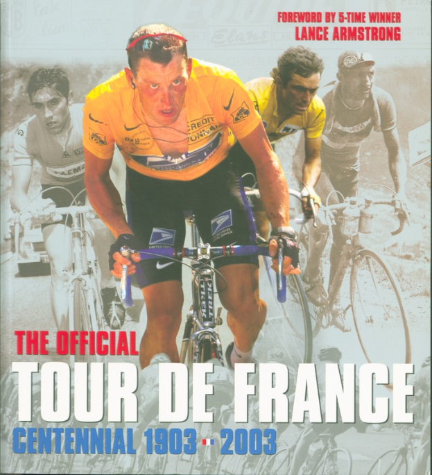 Ein Plakat zum 100-jährigen Jubiläum der Tour de France, das eine Gruppe von Radfahrern auf Fahrrädern zeigt, mit Text, der das Ereignis beschreibt.